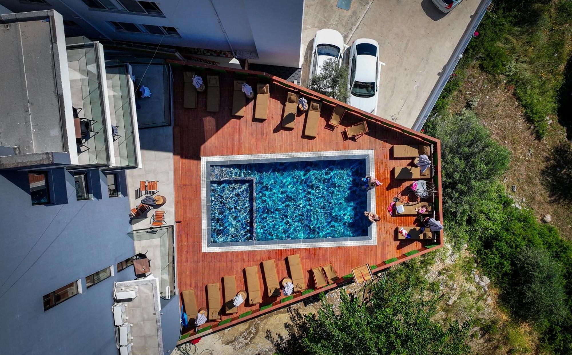 Hotell Mira Mare 4*